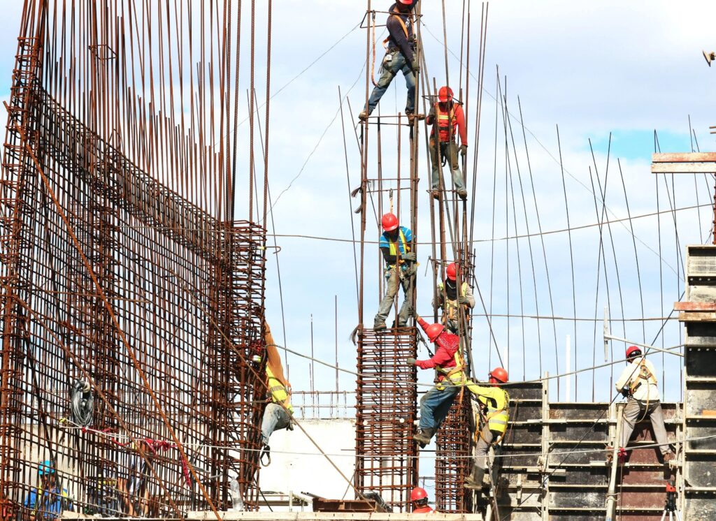 How Much Do Construction Workers Make